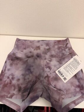 Lululemon Align 4” shorts